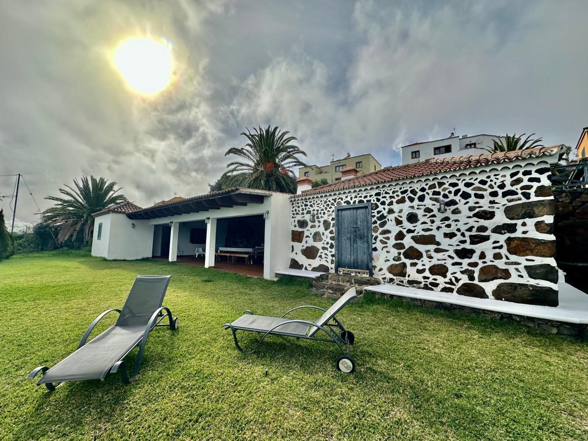 Villa Media Luna Con Vistas A La Palma By Alterhome La Galga Exterior foto